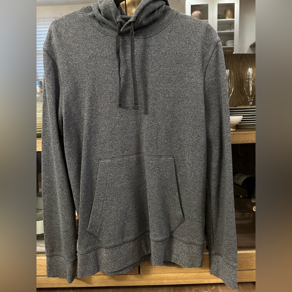 Men’s Banana Republic hooded soft waffle sweatshirt
